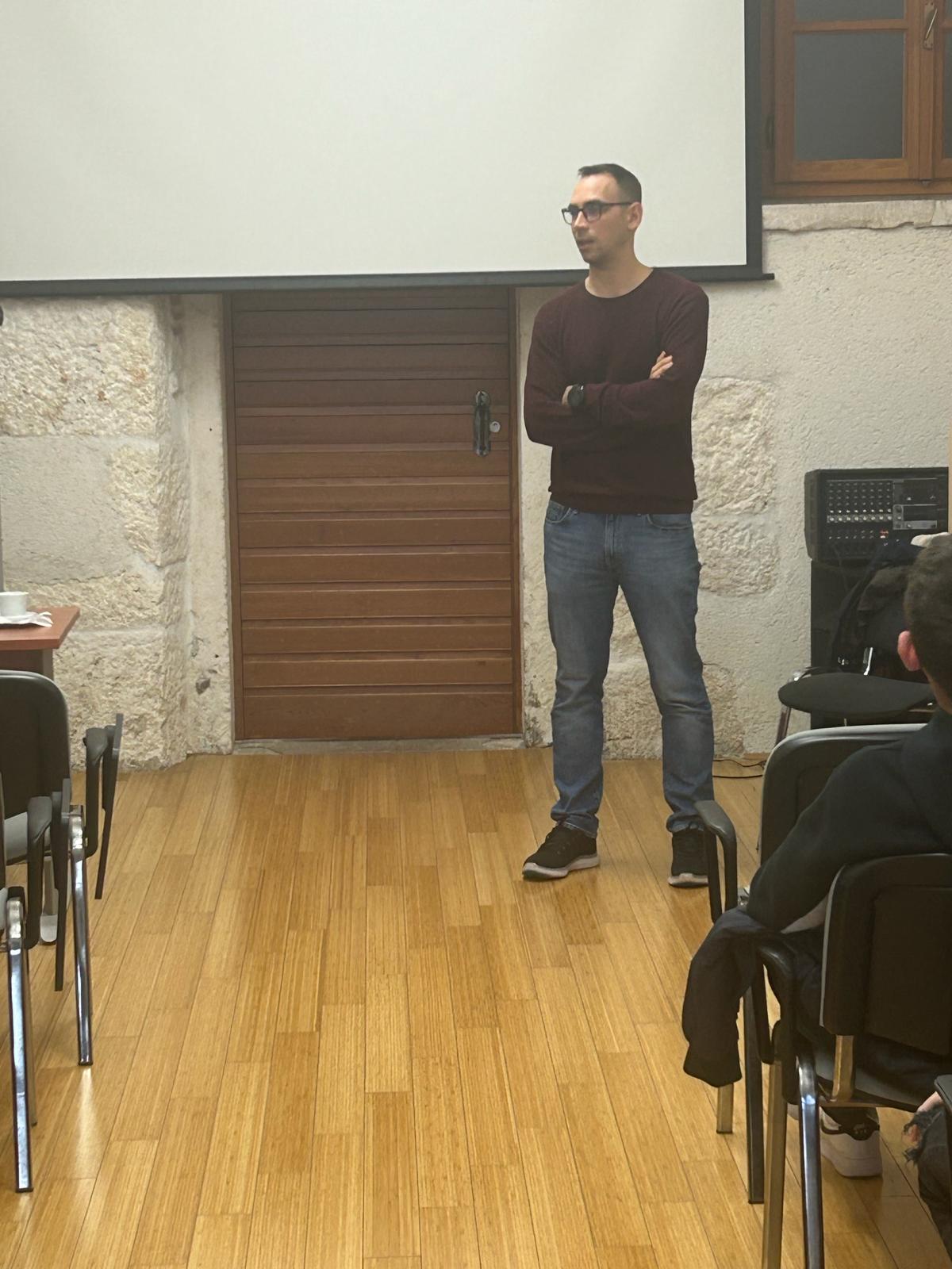 Frane Herenda u Pomorskoj školi